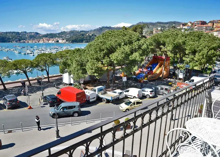 The View Of The Sea Lägenhet Lerici